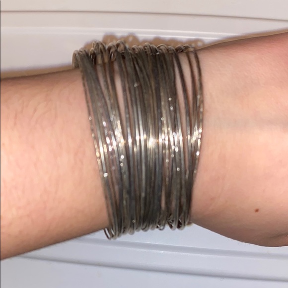 Silver bangles - Picture 3 of 4